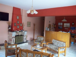 Гостиница Epikoureios Apollon  Андрицена